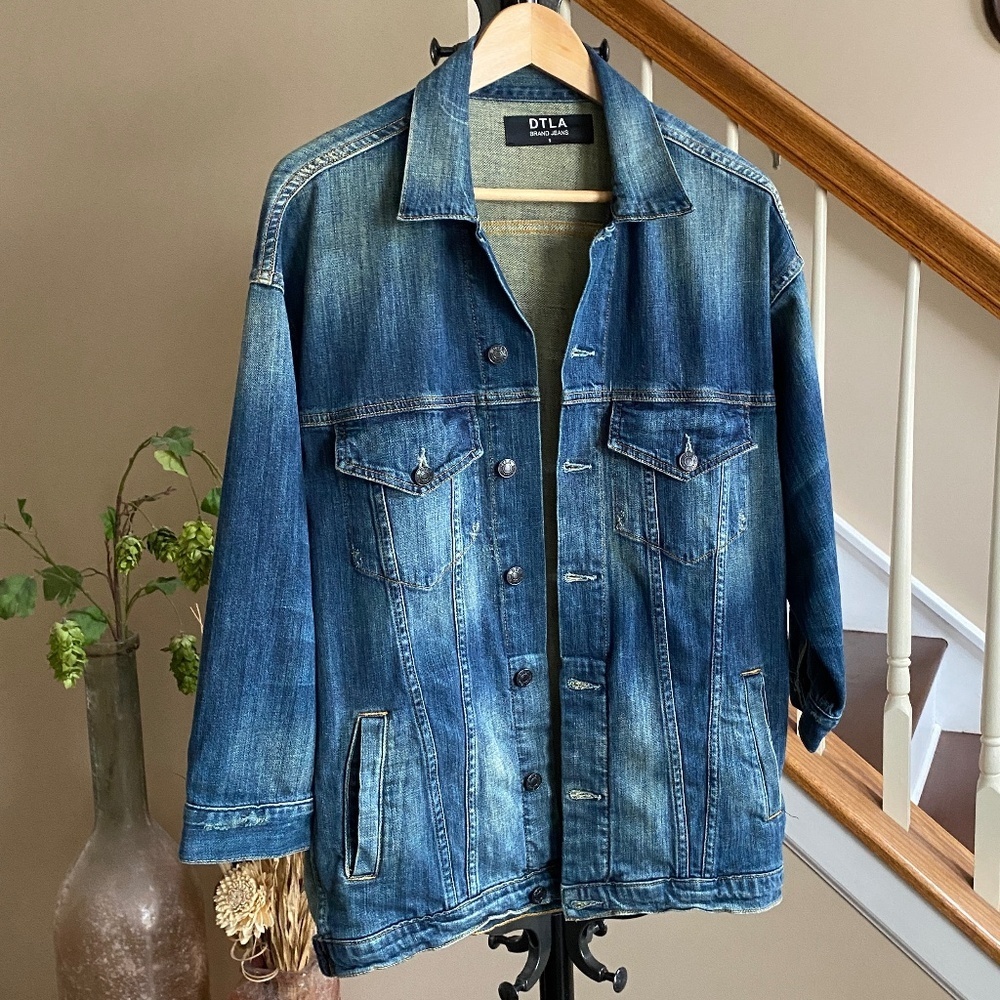 DTLA Jeans Women's Vintage Dolman Sleeve Denim Jacket Faded Blue Size S